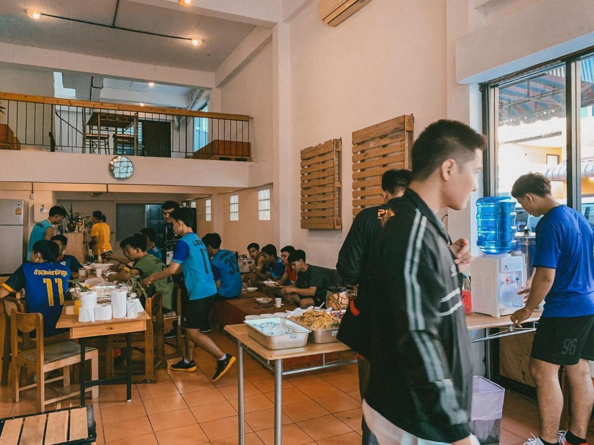 Bandai Hostel Pak Kret Exterior foto